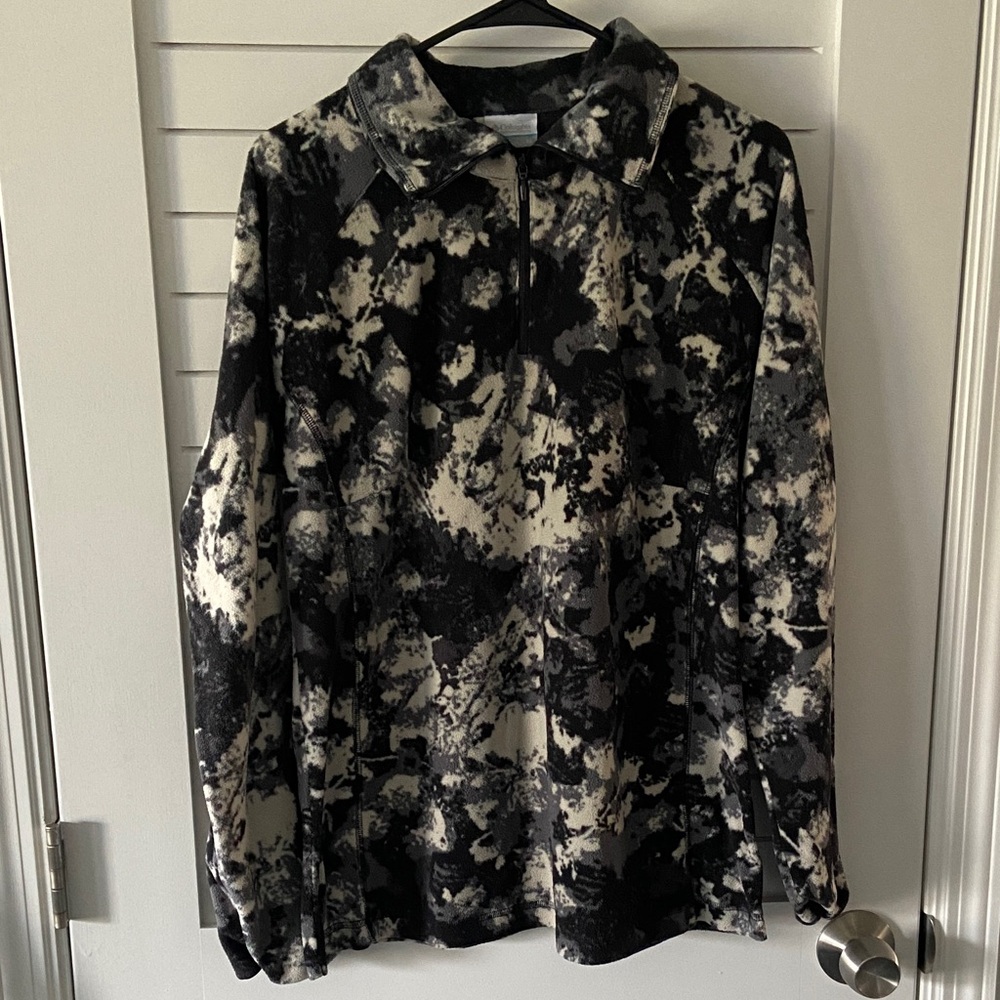 Columbia Quarter Zip Camo Pullover Sweater Top Size XL 100% Polyester